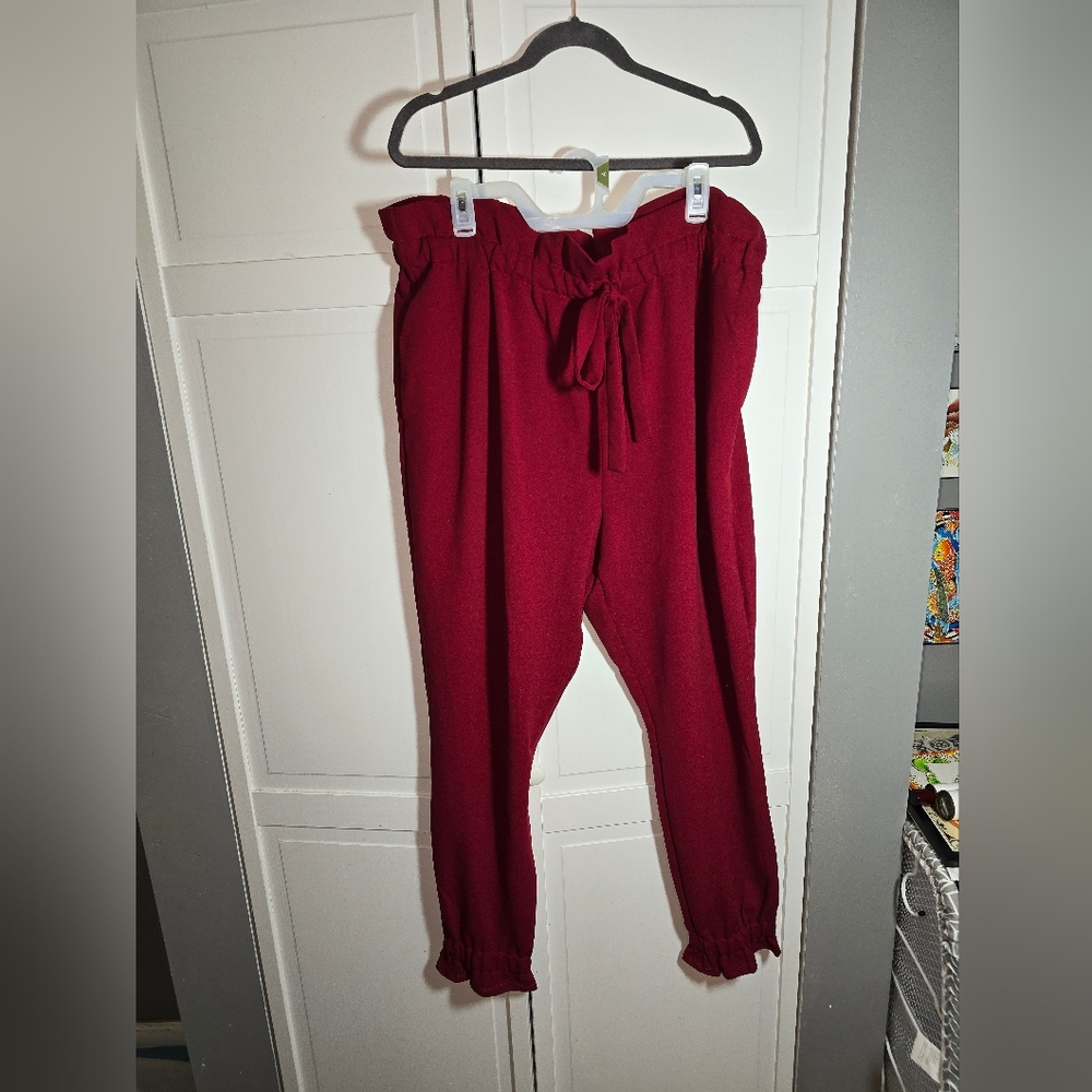 NY&C red dress pants